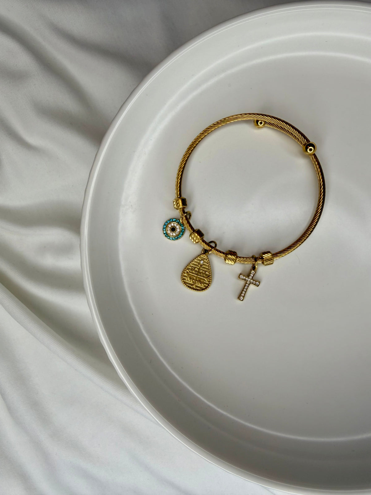 Faith Charms Bracelet gold